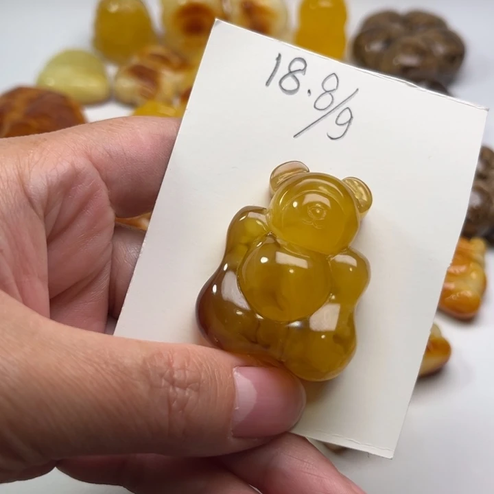 琥珀颈饰未镶嵌琥珀蜜蜡