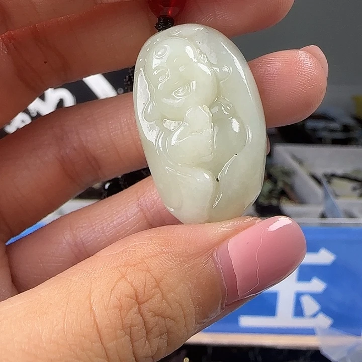 颈饰未镶嵌和田玉
