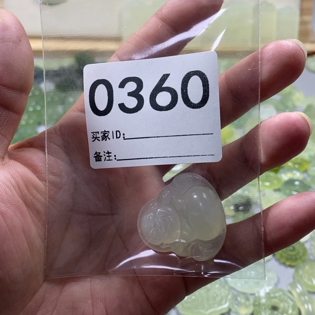蛇纹石玉合金颈饰精美礼品