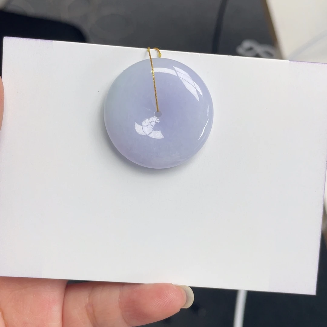 翡翠未镶嵌颈饰平安扣