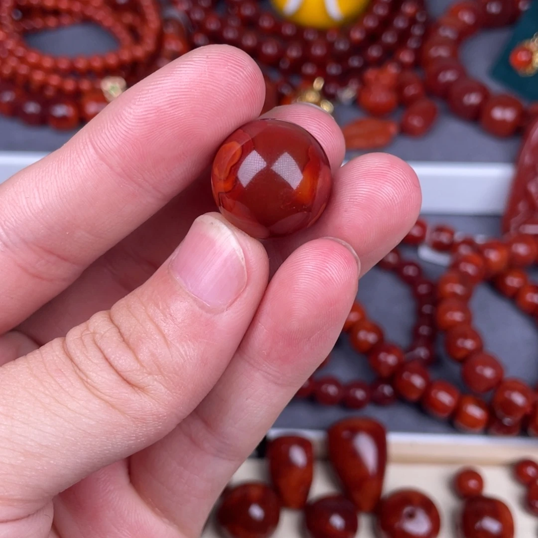 南红玛瑙未镶嵌其他17.5mm瓦西牛血红火焰纹原矿单珠