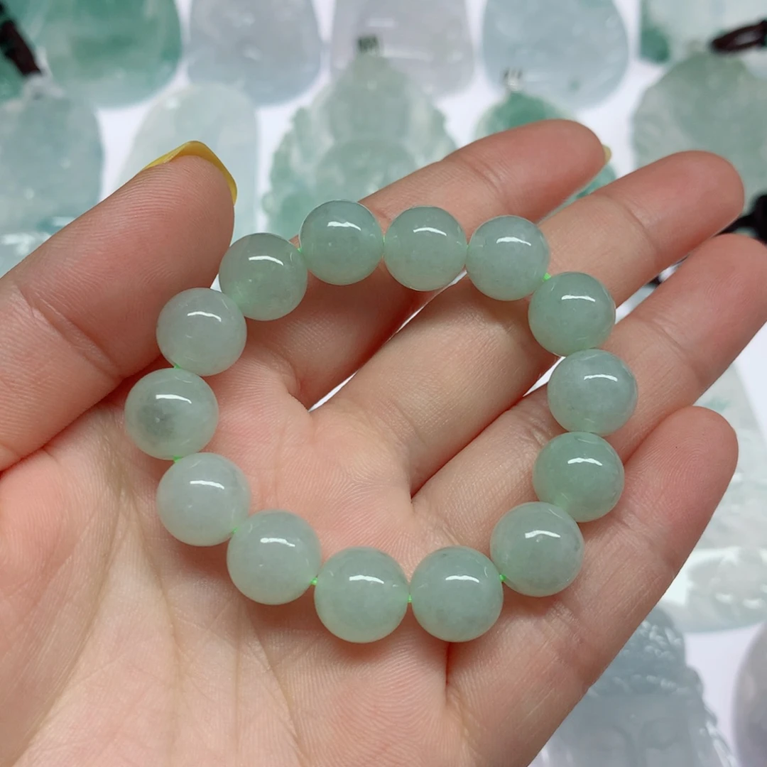 翡翠未镶嵌颈饰手串