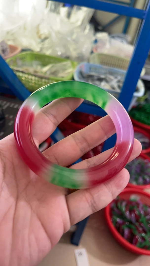 46  春彩紫绿红胖圆条手镯   AA