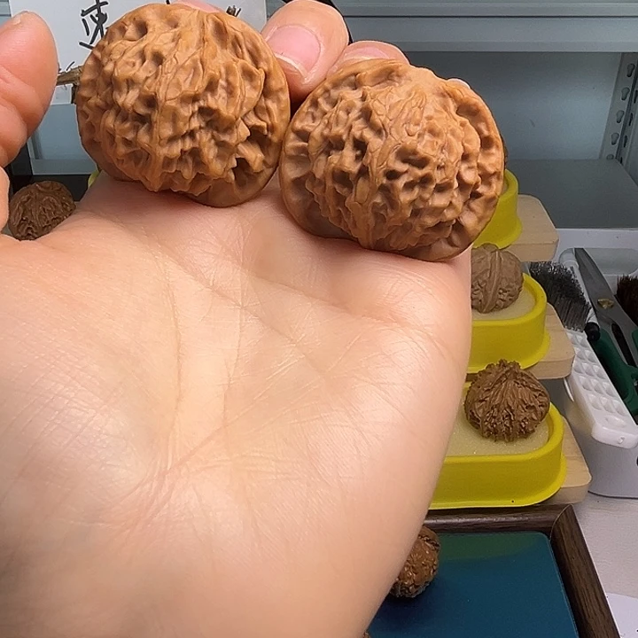 哆***梦吊坠文玩核桃秦闷