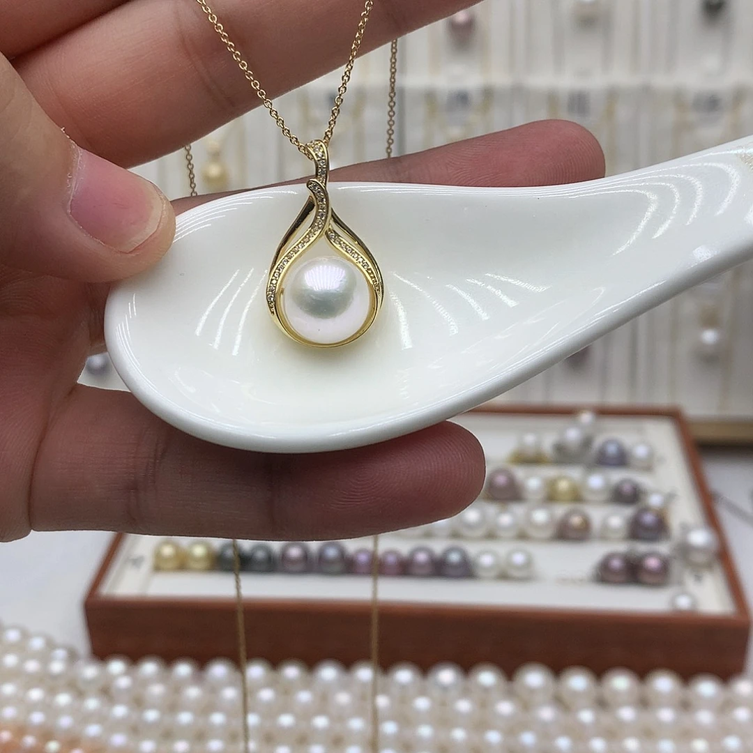 淡水珍珠银S925镶嵌吊坠(赠链)