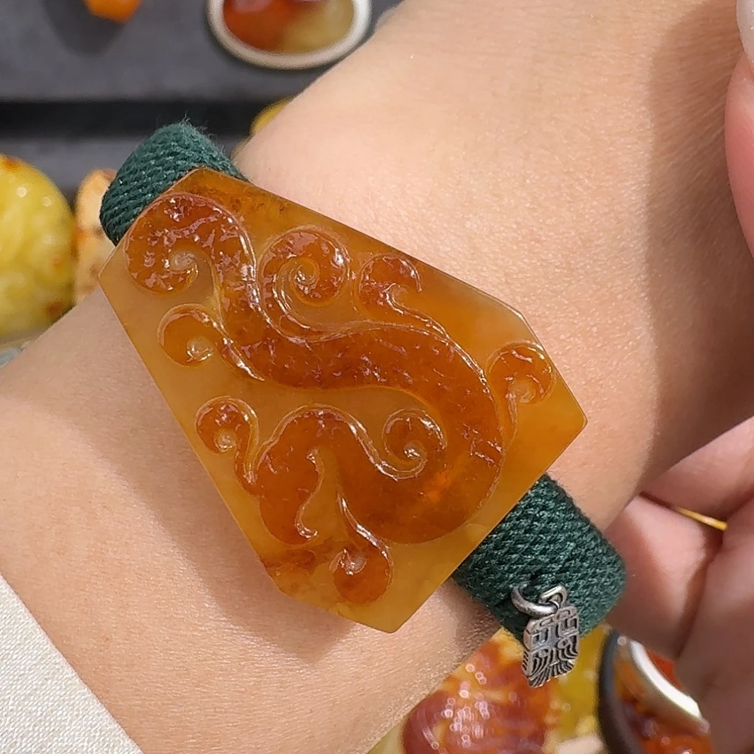 琥珀足金镶嵌裸石我