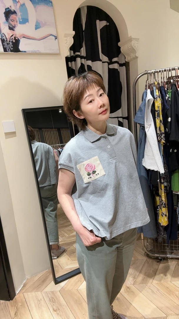 玫瑰刺绣休闲poloT恤