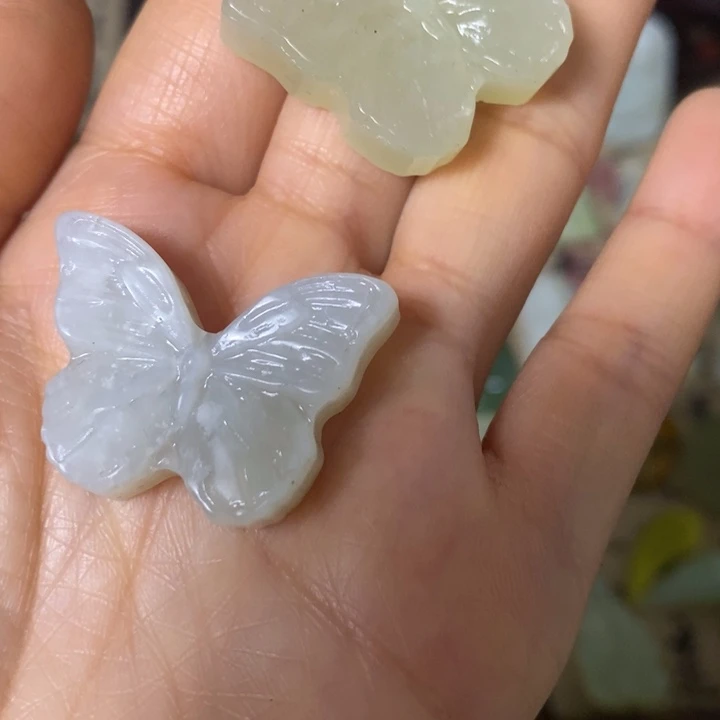 蛇纹石玉未镶嵌天然岫玉