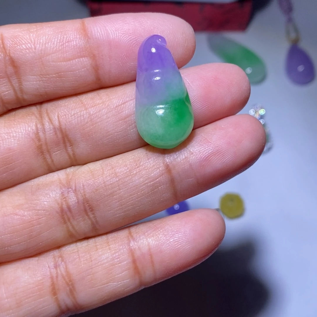 颈饰未镶嵌翡翠8