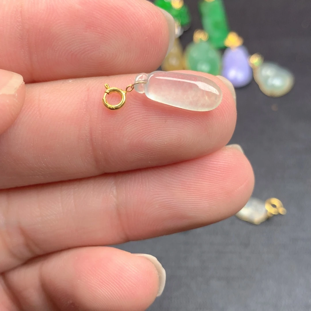 【闪购商品】颈饰18K金镶嵌翡翠翡翠