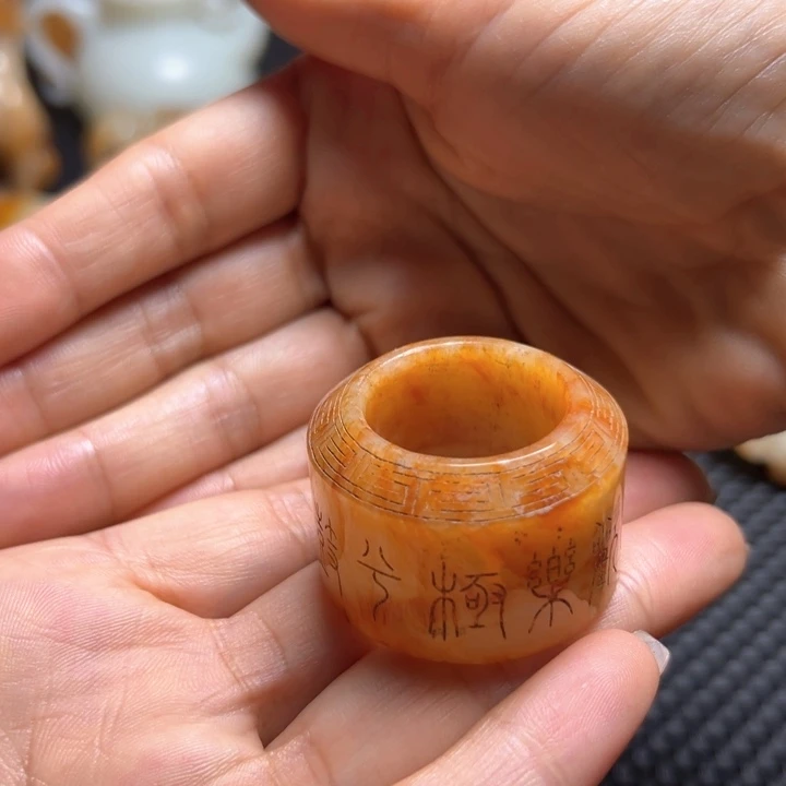 和田玉（糖玉）未镶嵌挂件