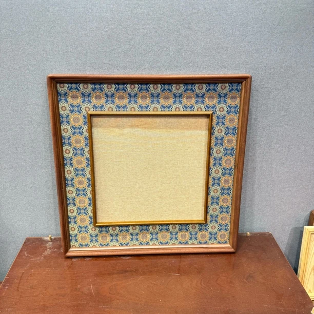 【内凹】50x50寒酥玉蝶宝相花檀木榫卯框中框【内框33x33】