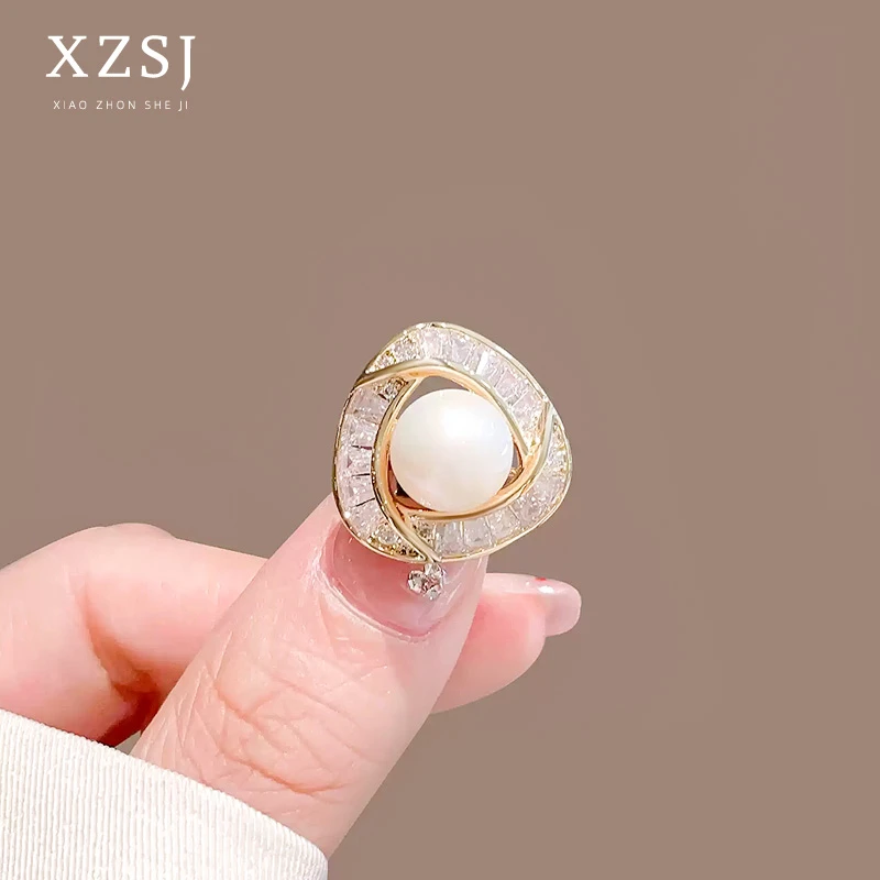 铜锆石胸针 珍珠胸花精致轻奢高档百搭防走光扣别针领针西装配饰