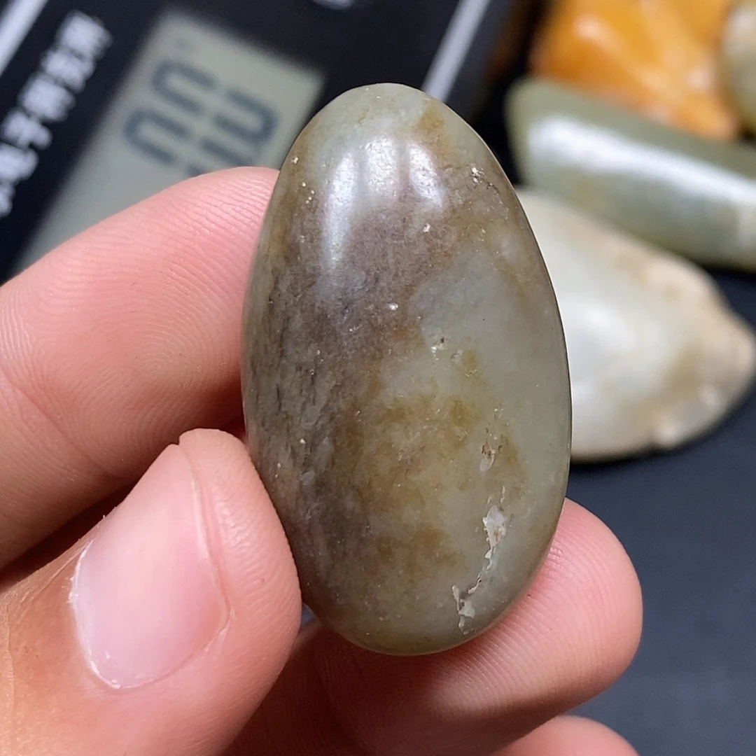 和田玉（糖玉）未镶嵌挂件