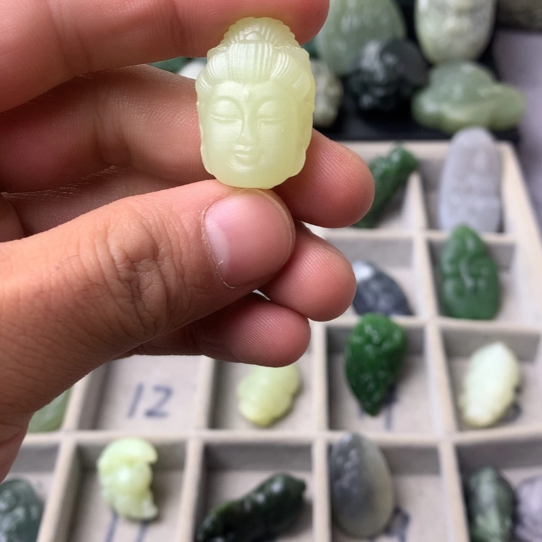 和田玉未镶嵌吊坠(不含链)