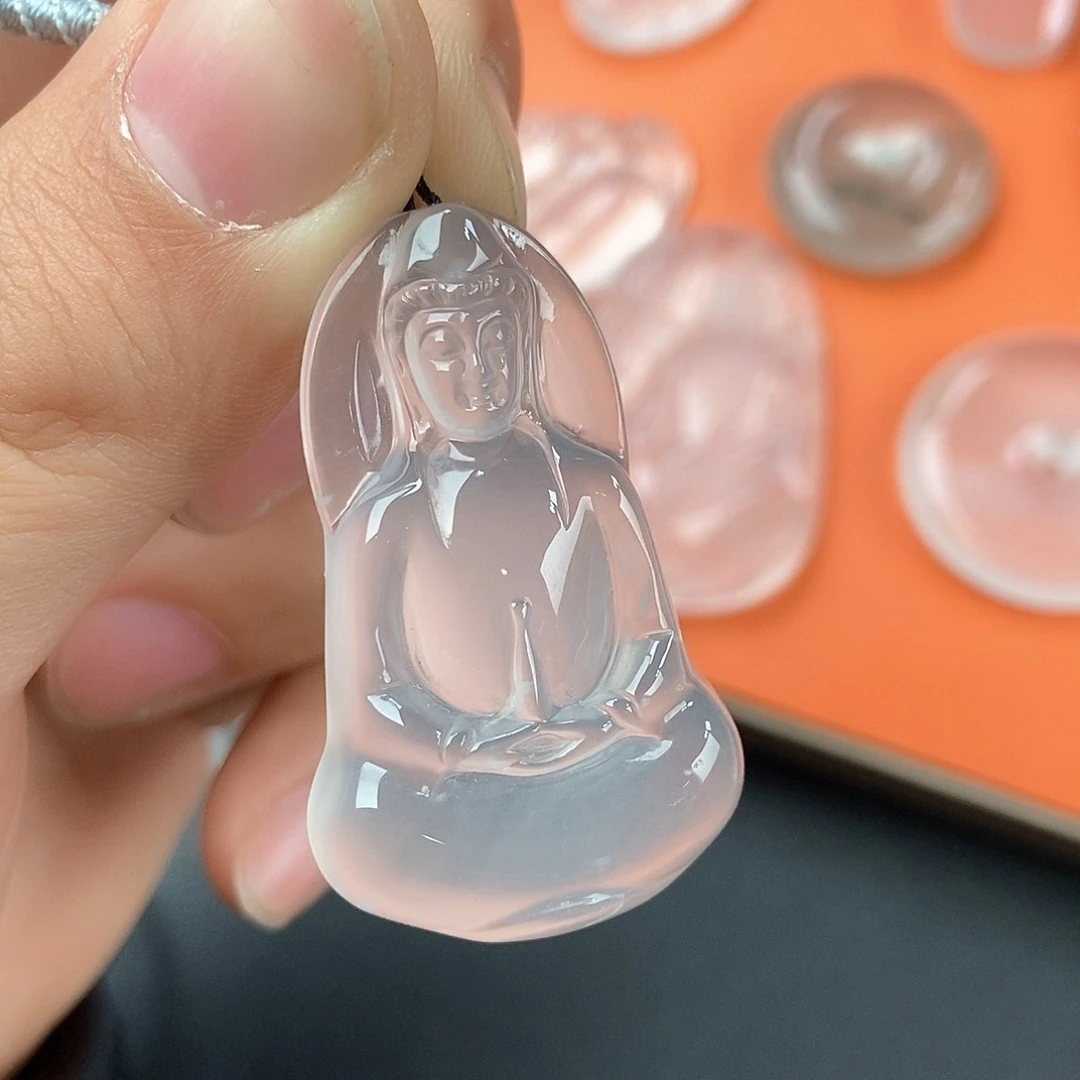 石英质玉颈饰未镶嵌