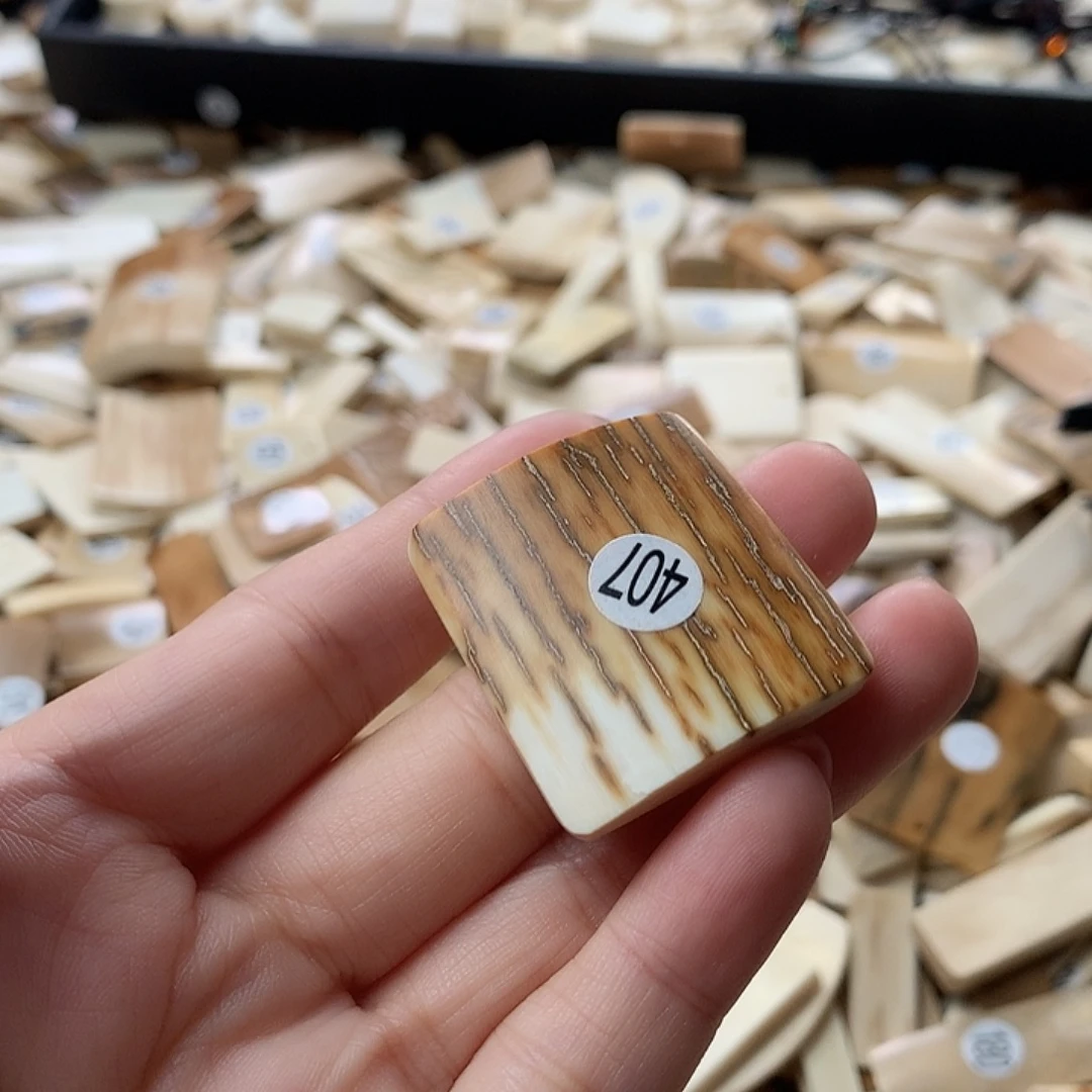 泥塑不打孔联系客服