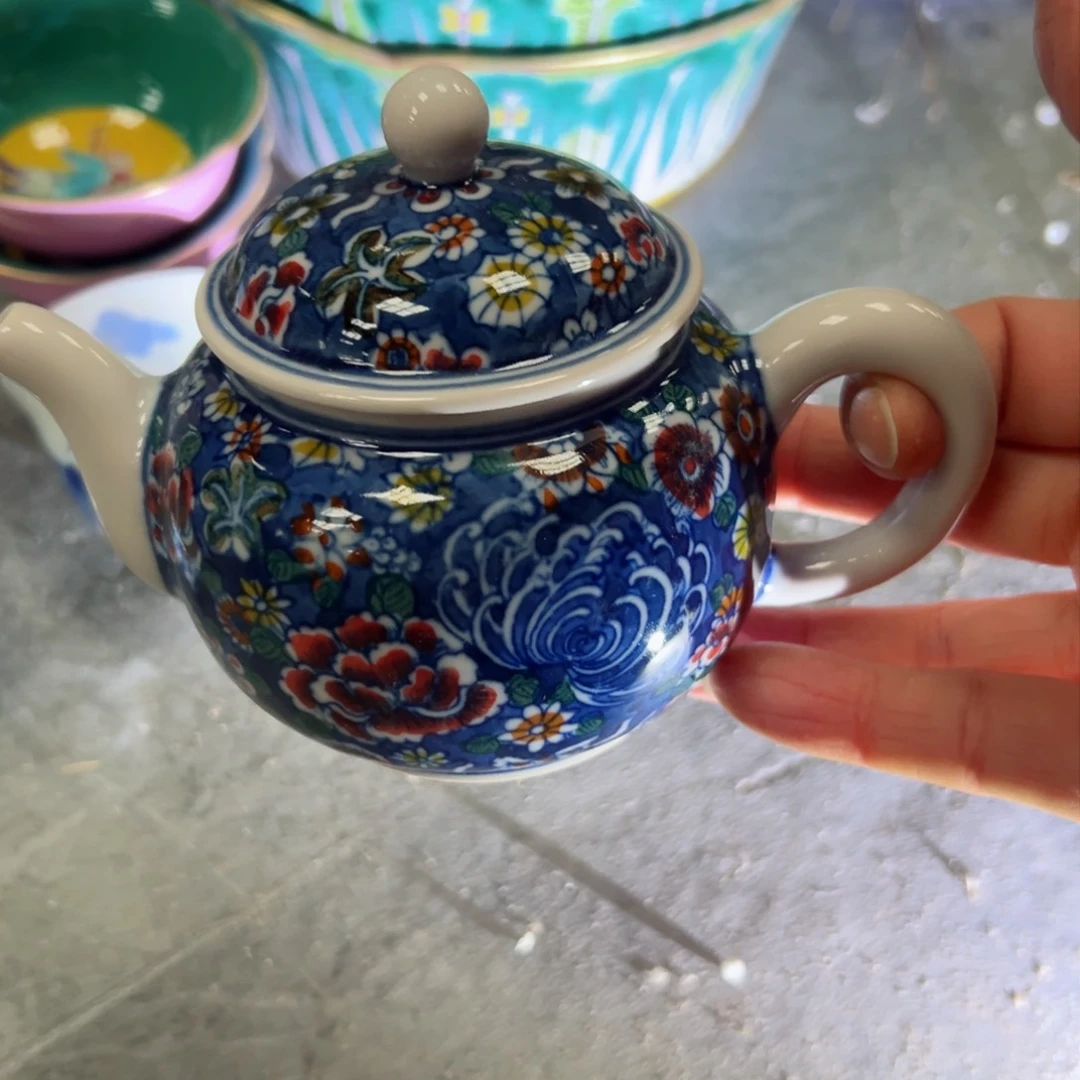 碗杏**遗手绘的万花茶壶