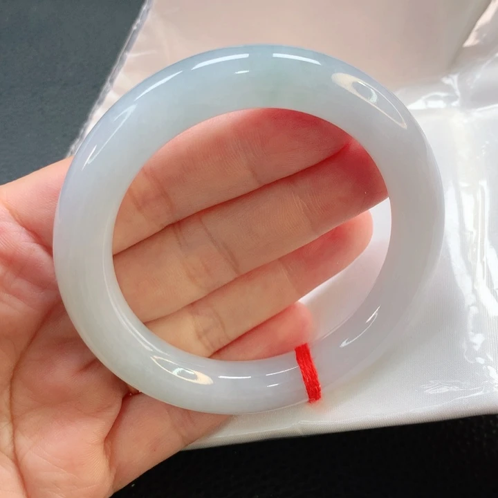 翡翠手镯未镶嵌54圆