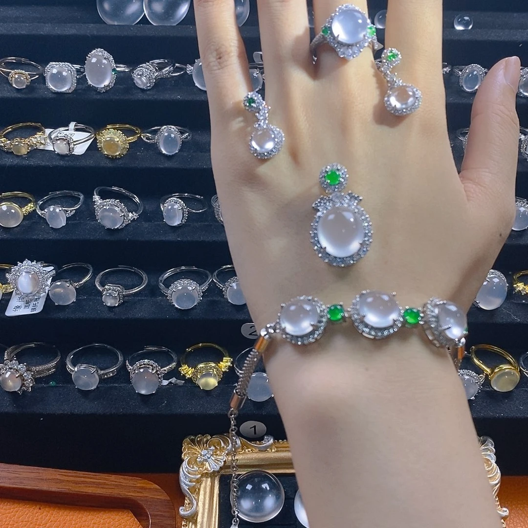 简***小颈饰合金石英质玉