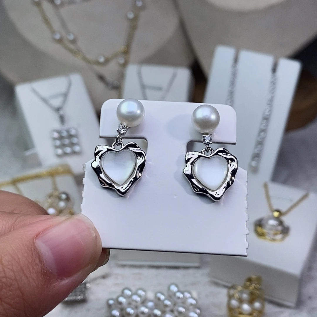 耳饰银S925镶嵌淡水珍珠
