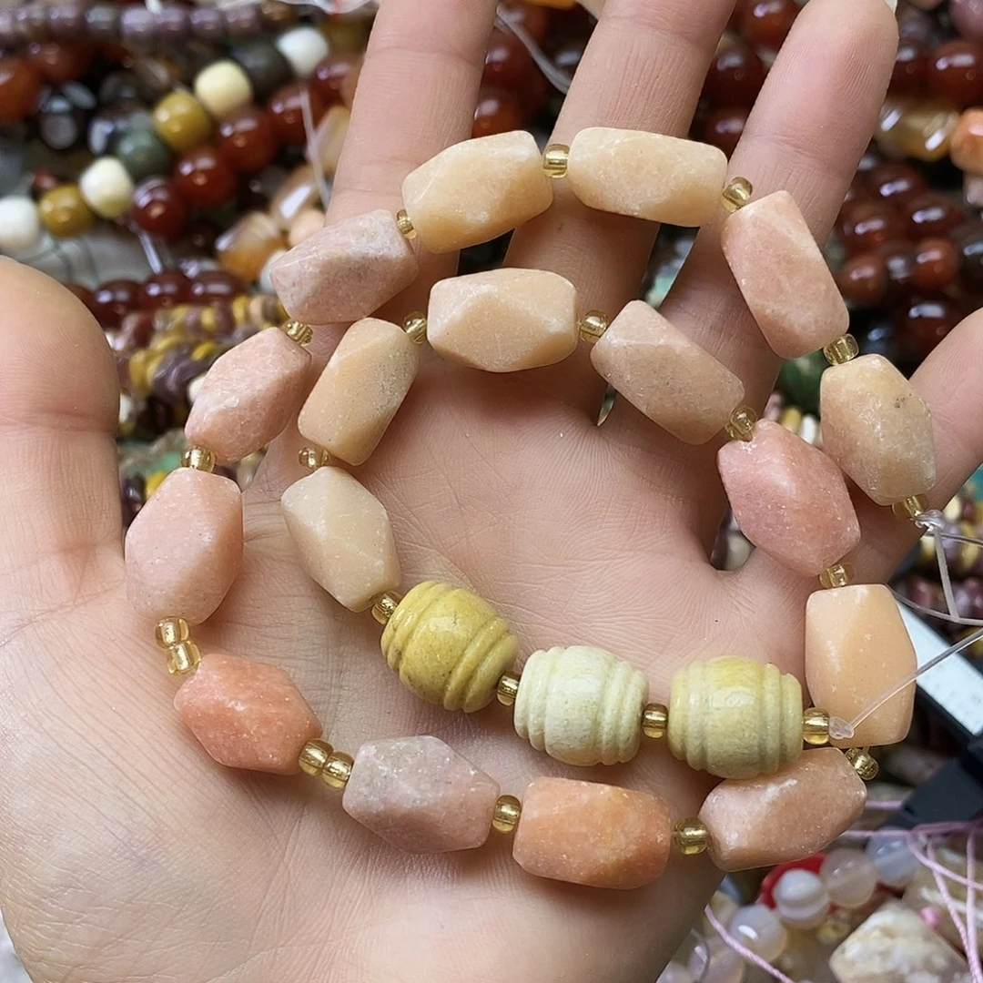 玛瑙/玉髓未镶嵌珠宝半成品多宝一条