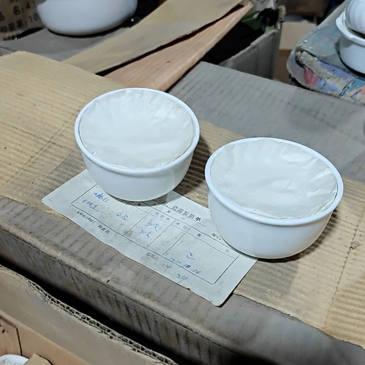 摆件陶瓷盘子碗啥都有