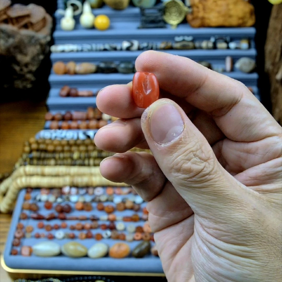 知***得南红玛瑙未镶嵌颈饰d9n99i3y4o1n0