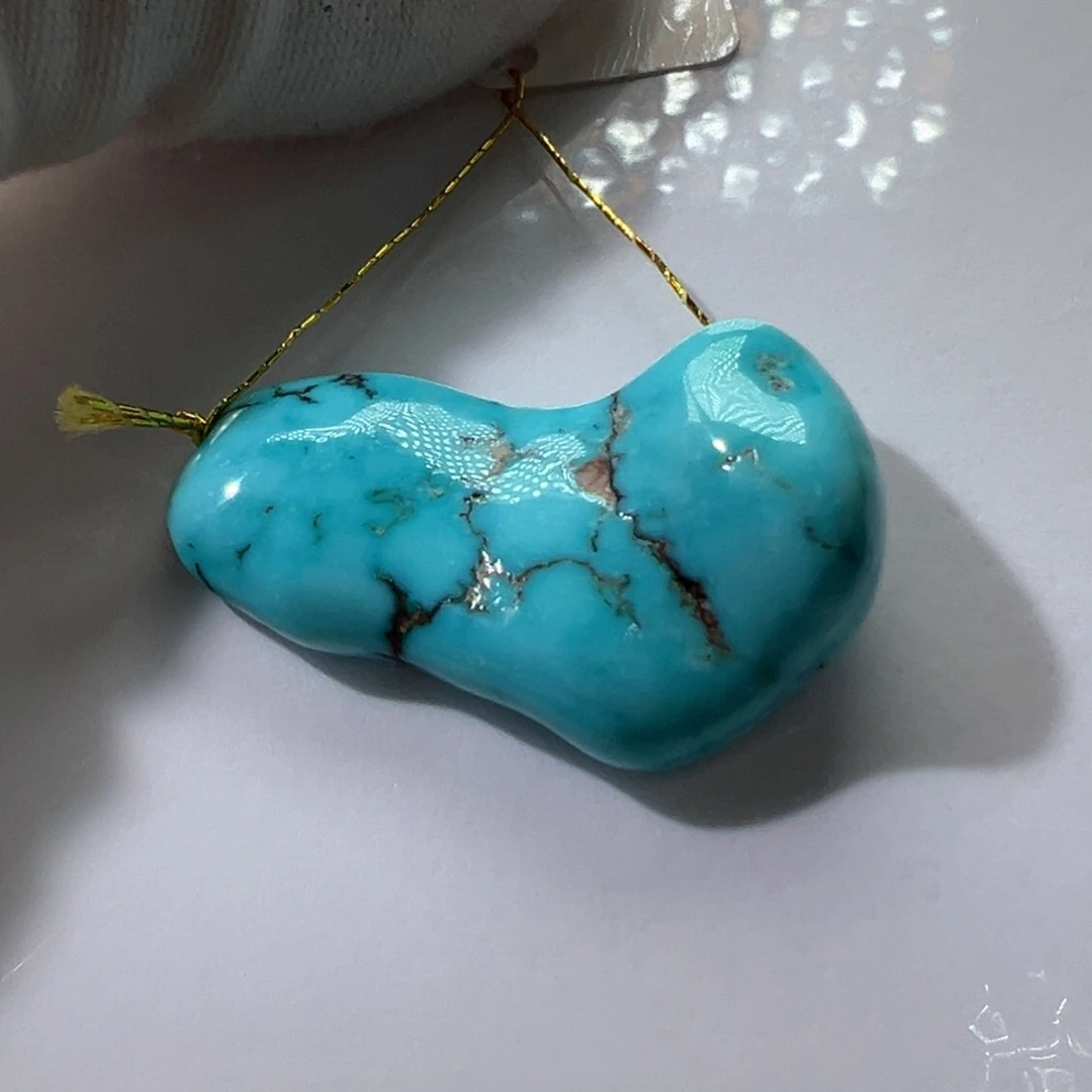 绿松石未镶嵌挂件