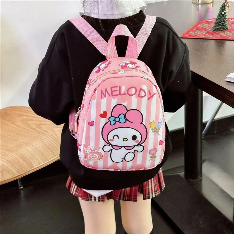 新款儿童包包外出可爱背包幼儿园卡通书包休闲小学生轻便韩版