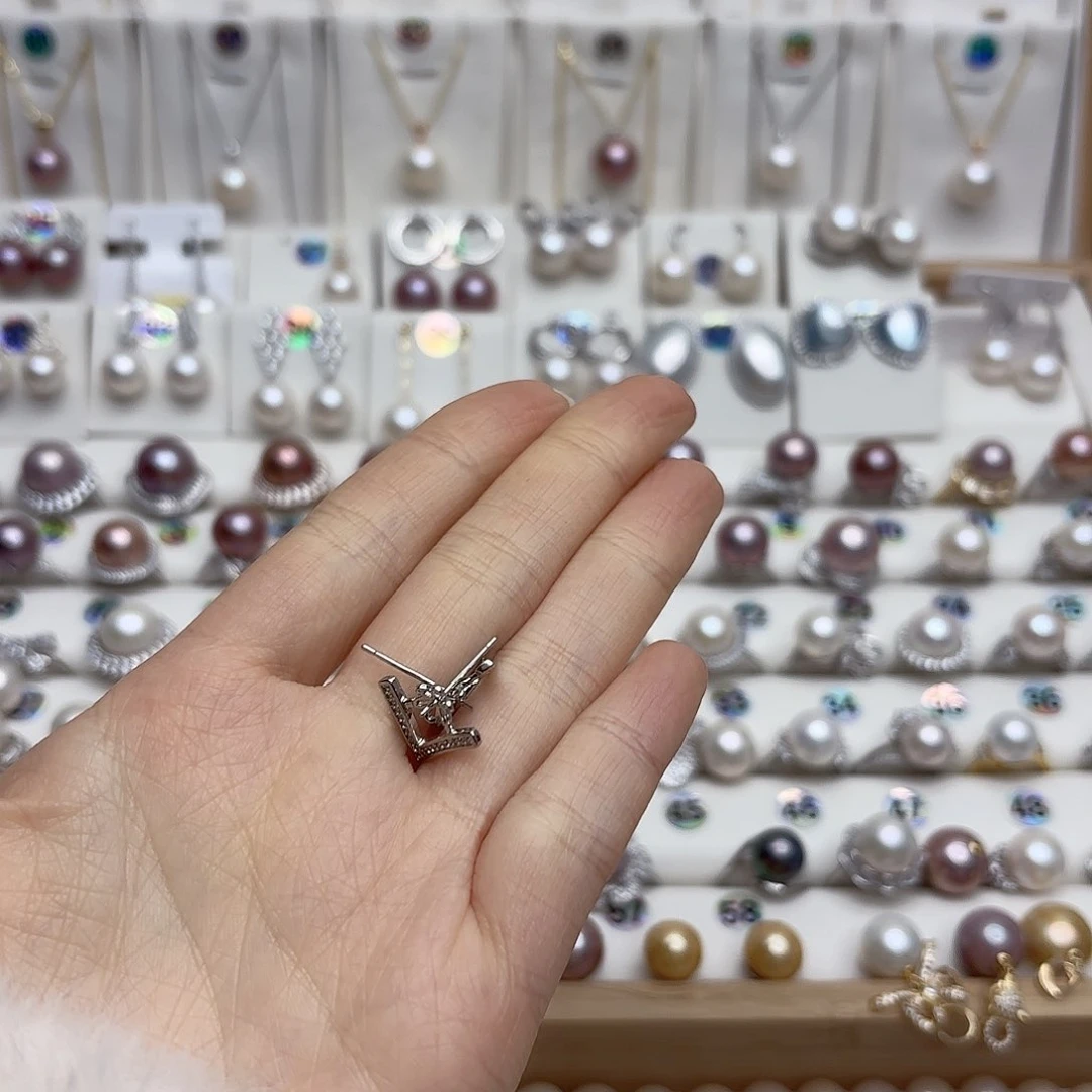 淡水珍珠颈饰未镶嵌