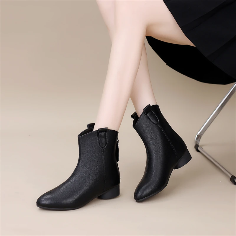 jinnuo/锦诺【小潘严选】真皮高帮厚底靴子女新款软底轻便单靴1150