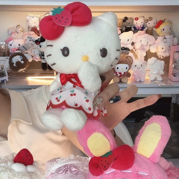 毛绒钢琴兔联名Kitty挂件