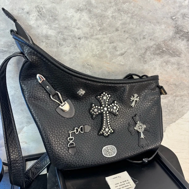 多十字黑包包BB260