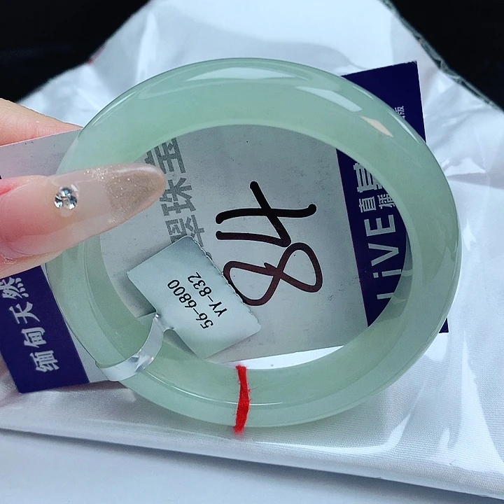 翡翠手镯未镶嵌缅甸天然a货翡翠手镯