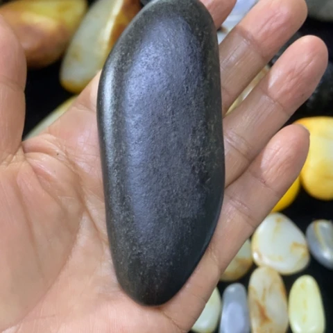 达***）未镶嵌和田玉（糖玉）车挂