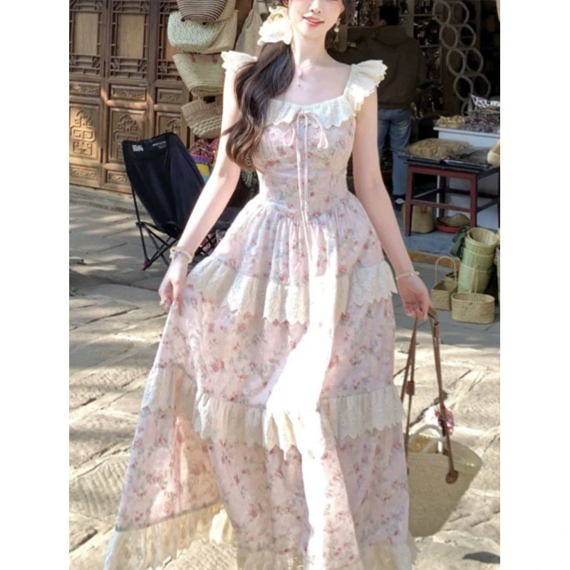 云间花信 法式甜美收腰可爱小飞袖花边蛋糕裙度假气质连衣裙2025
