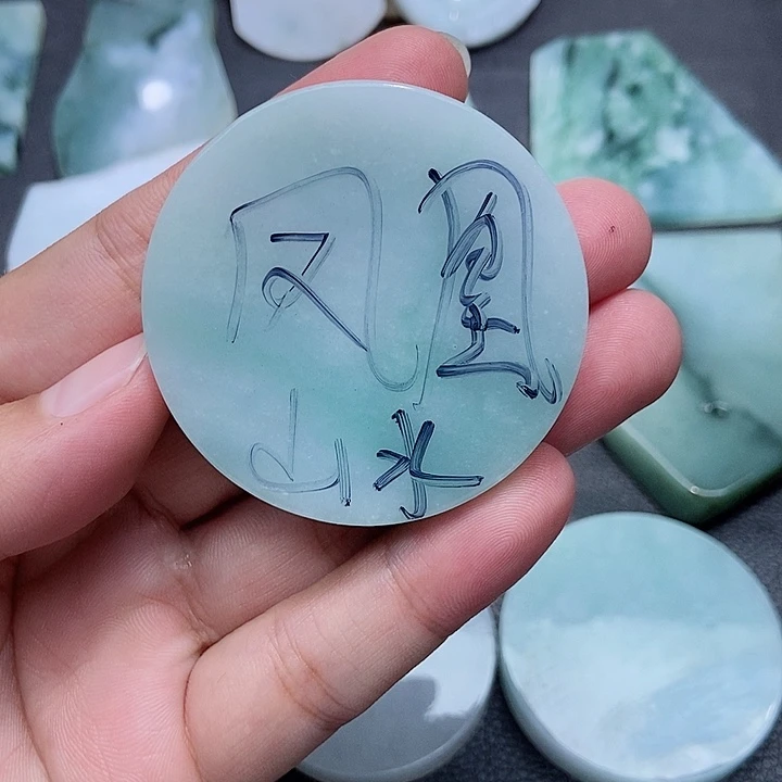 定制翡翠未镶嵌美***师翡翠首饰