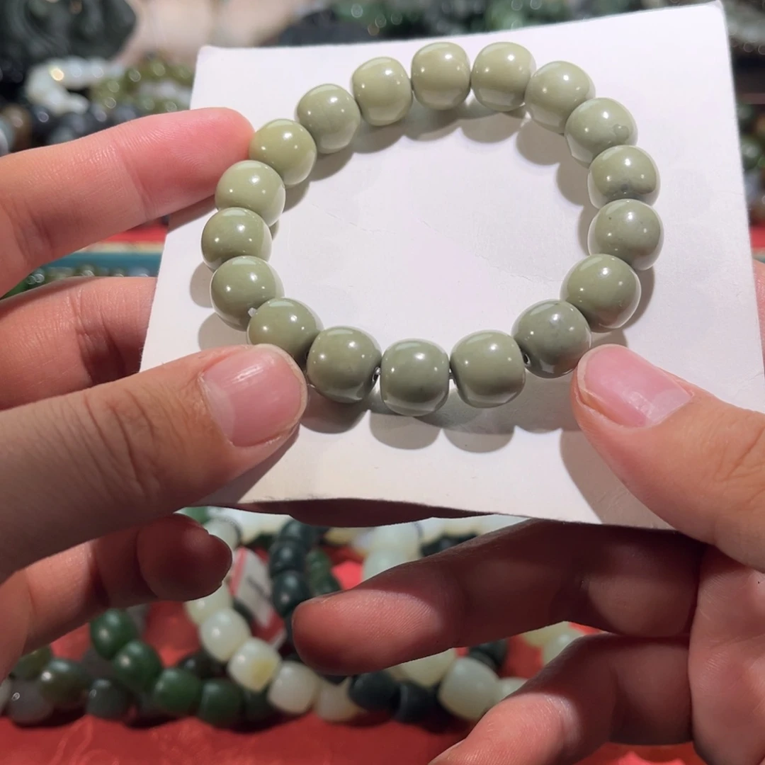 和田玉未镶嵌手链