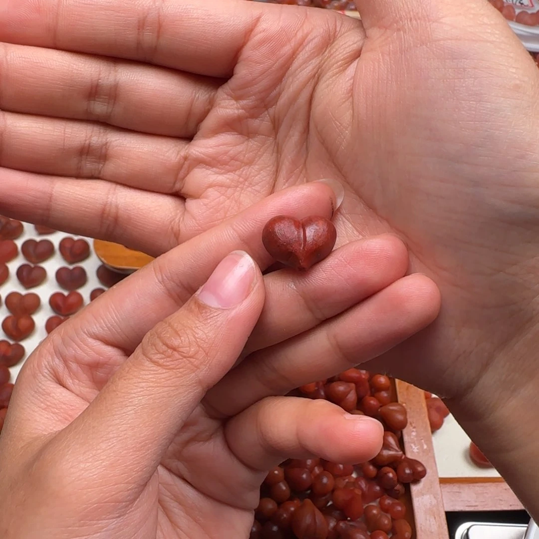 手串未镶嵌南红玛瑙火***之打孔不退换