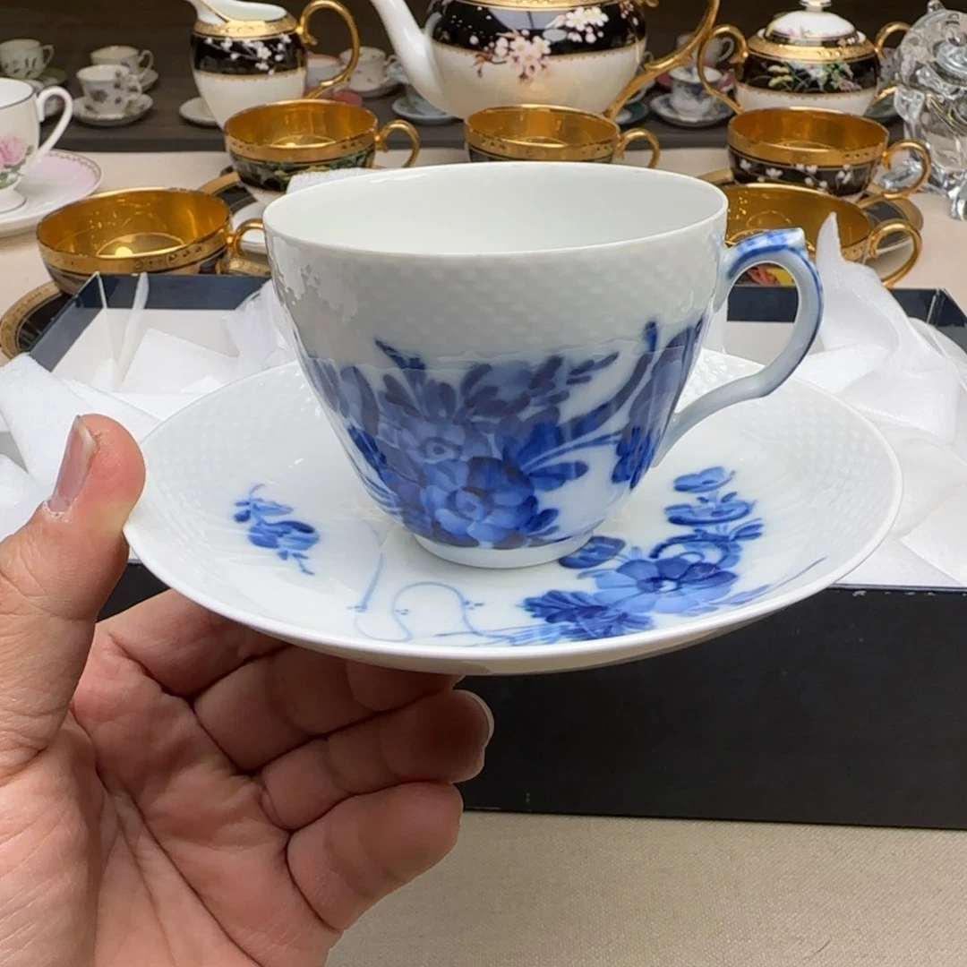 瓷片哈哈哈哈哈哈哈哈哈哈