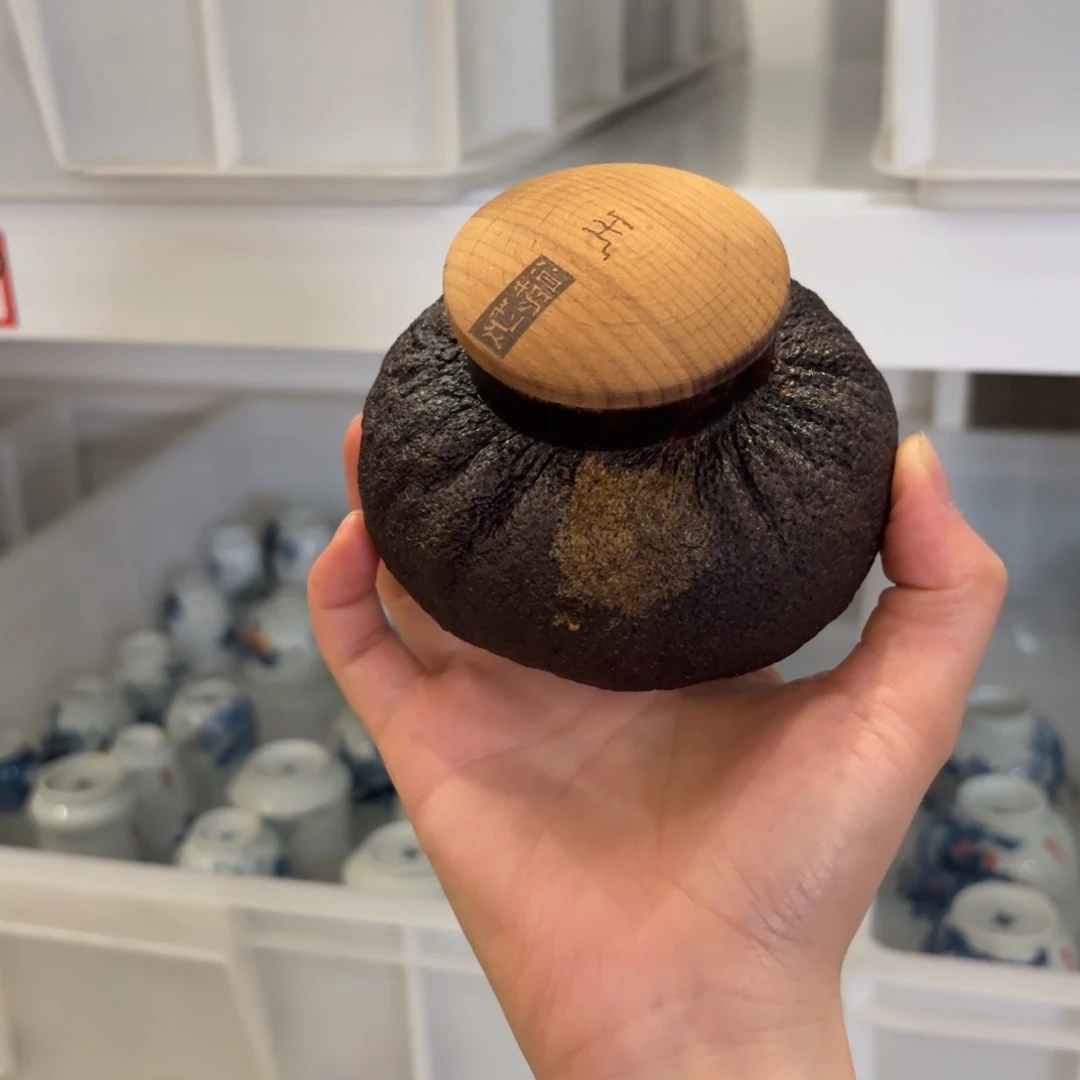 王伯杨柚子大漆罐中号