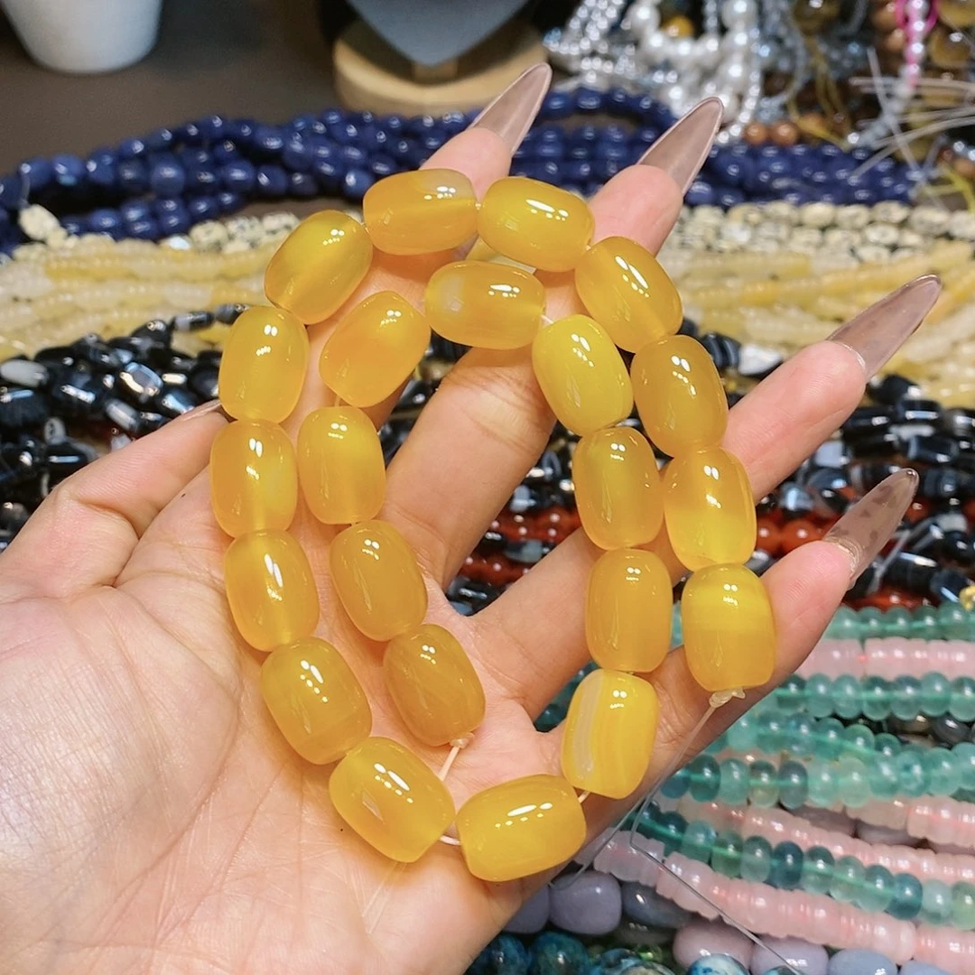 玛瑙/玉髓散珠新**晶天然黄玛瑙一条桶