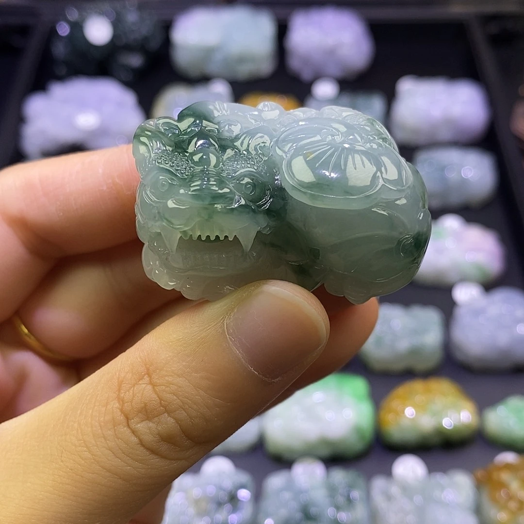 翡翠未镶嵌颈饰天然缅甸翡翠貔貅吊坠