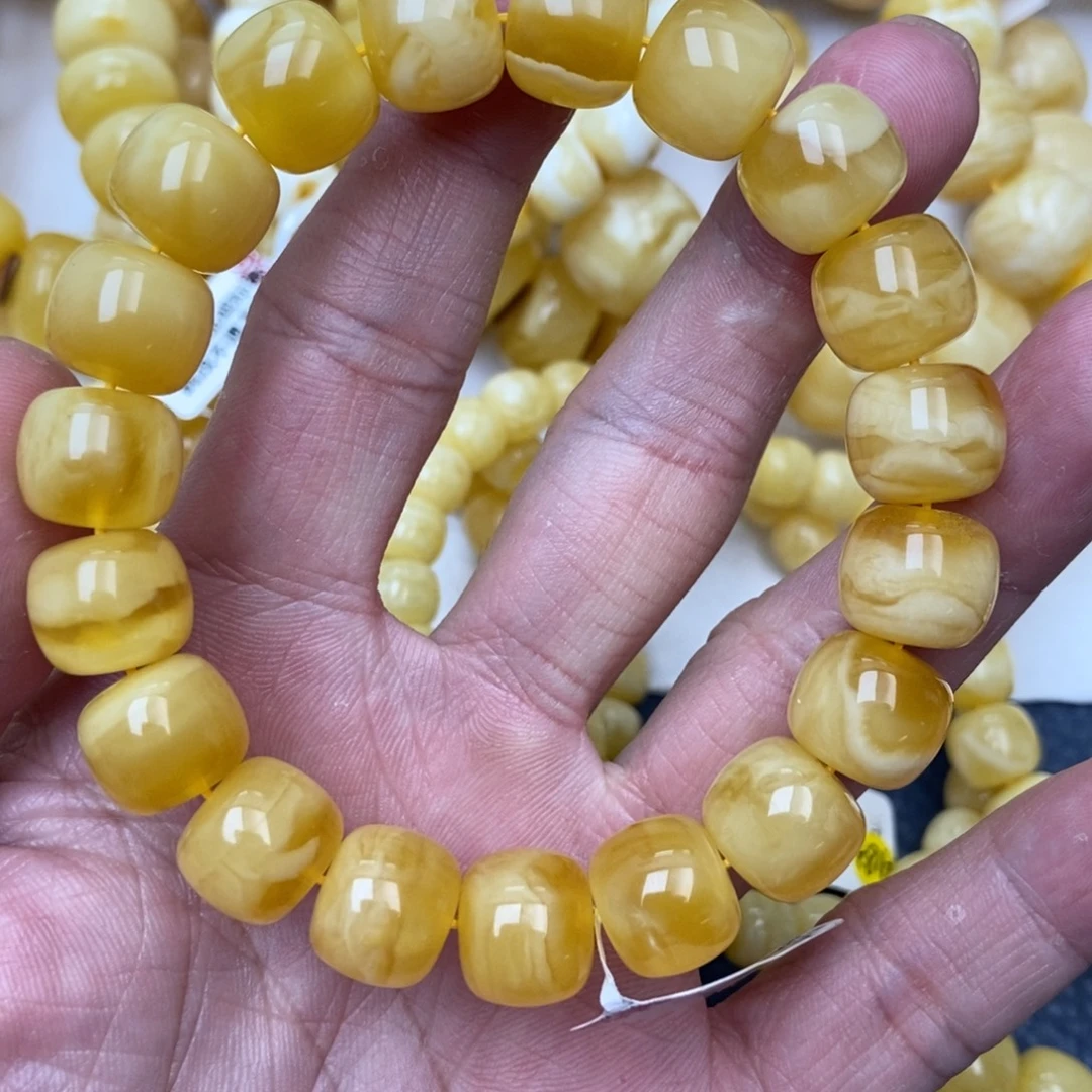 琥珀未镶嵌珠宝奇石8