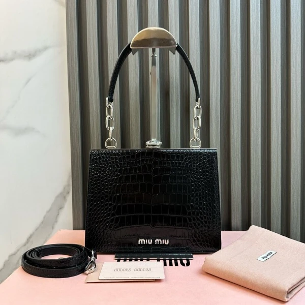 99新/谬谬/包包/250123IQ0012/C6846659709