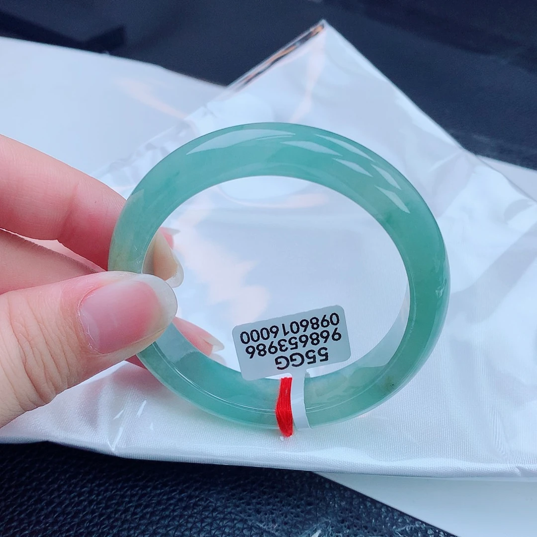 翡翠手镯未镶嵌天然缅甸翡翠A货手镯