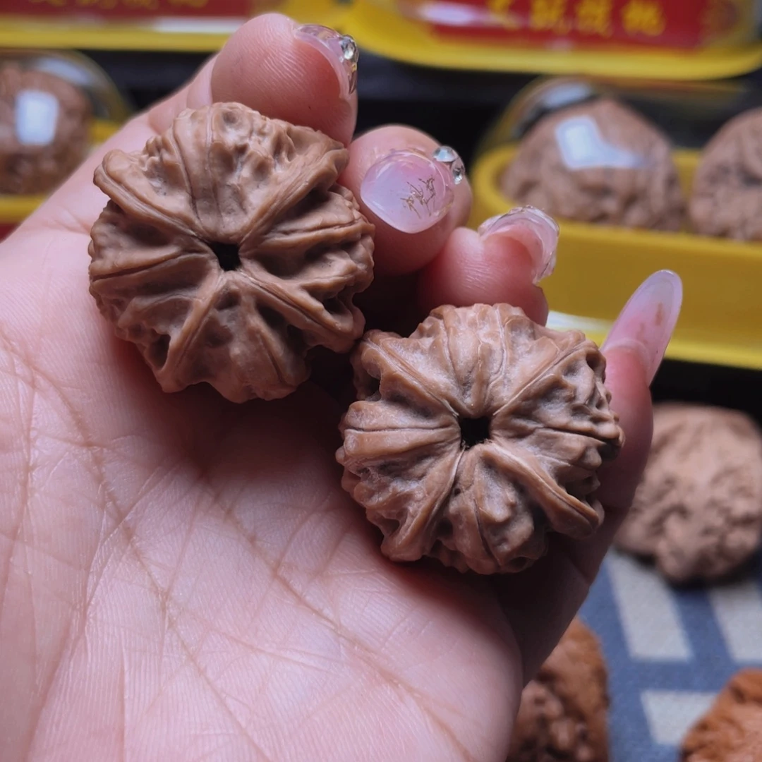 光***德核桃33四棱文玩核桃