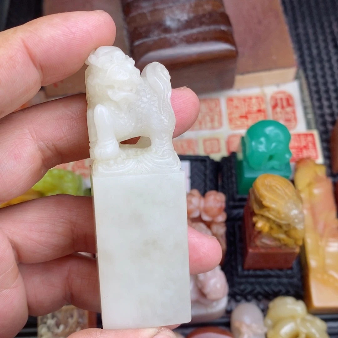 八***刀寿山石印石我们可以看到这个