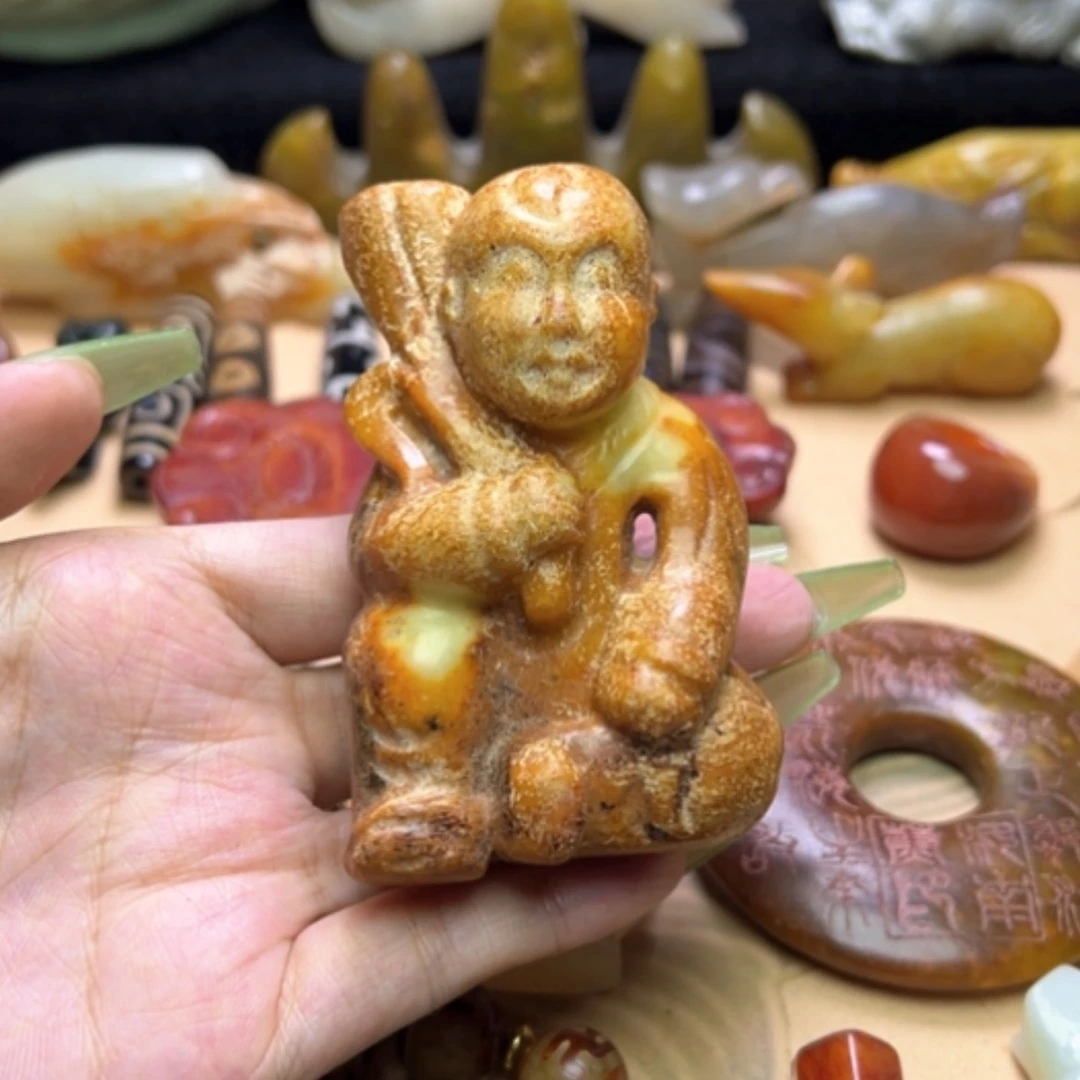 【闪购商品】蛇纹石玉未镶嵌颈饰